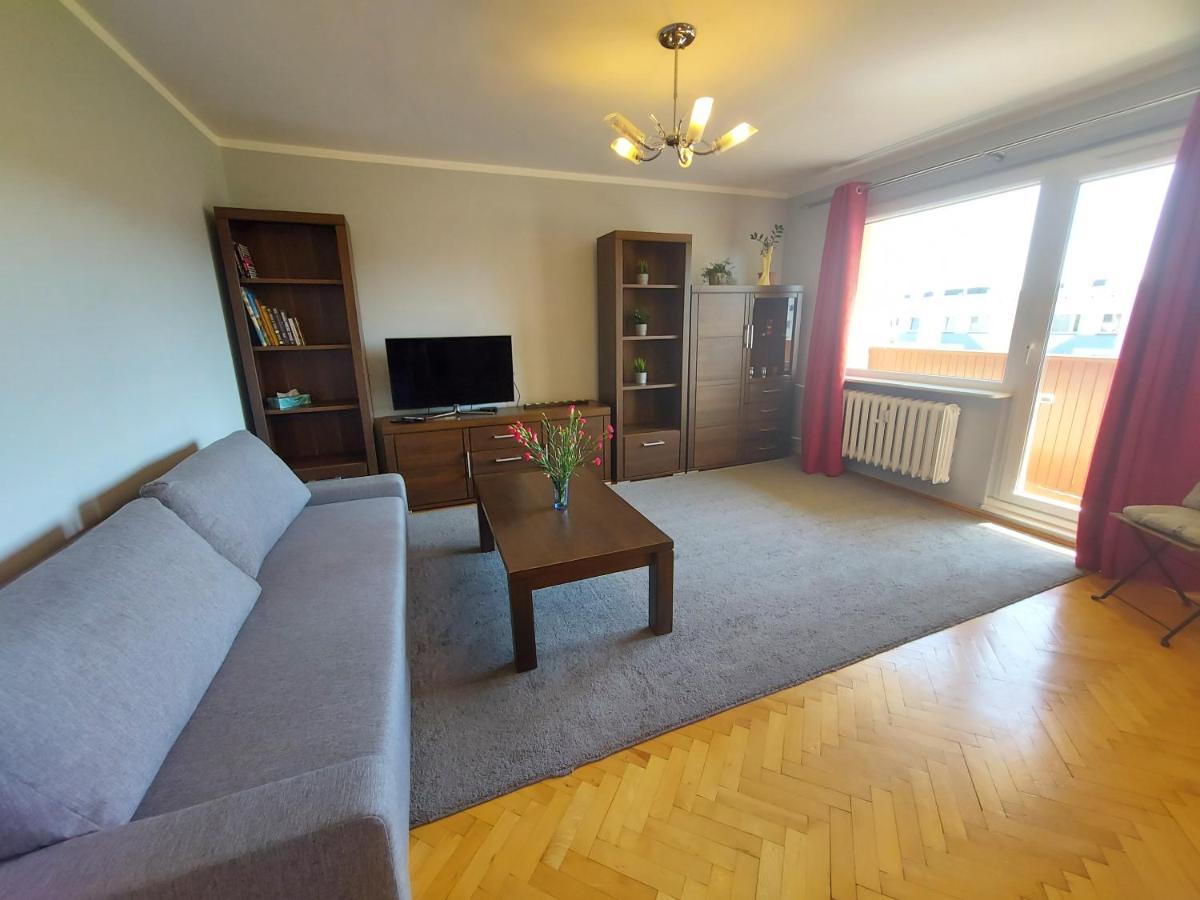 Apartament Janowskie Blonia Rumia Ngoại thất bức ảnh