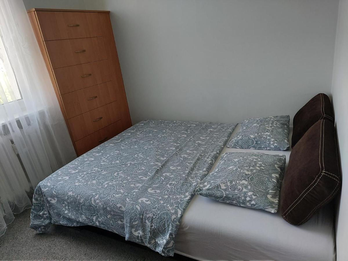 Apartament Janowskie Blonia Rumia Ngoại thất bức ảnh